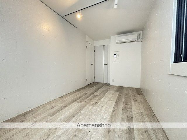 TRYM横浜生麦の内装写真