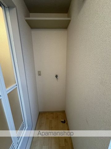 センターロード B棟の内装写真