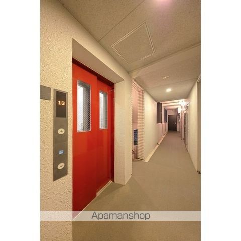 ドゥーエ千種の玄関写真