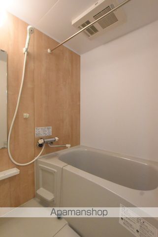 アルファスクエア宮の森2条の内装写真