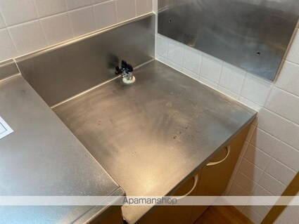 カムフィスペース[1R/33.15m2]の内装