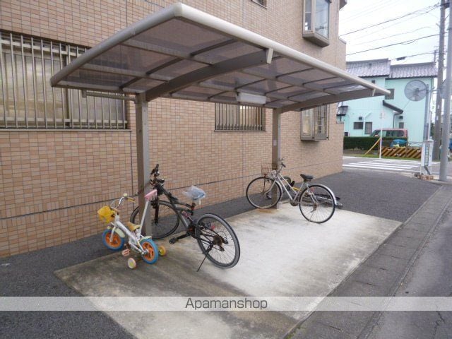 リネット中野の玄関写真
