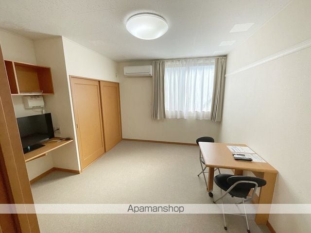 レオパレス西京の内装写真