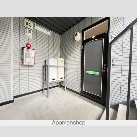 ハイフィールドの玄関写真