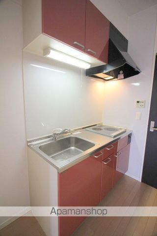 フロンティアタワー九条IIIの内装写真