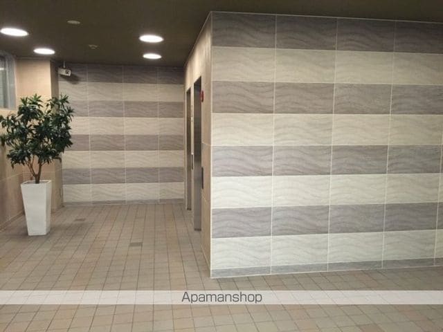 ラフィネ淀川の玄関写真