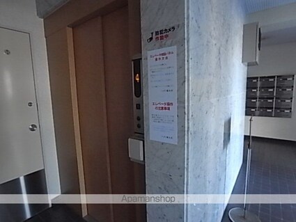 ハイツ東大手[1K/33m2]のエントランス