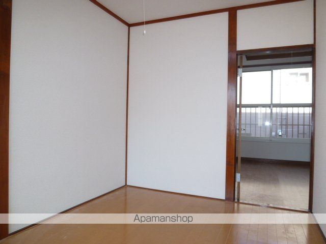 第6森宅建マンションの内装写真