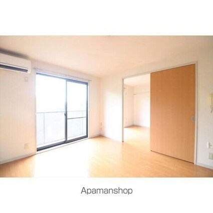 サントピアＫ[2LDK/48m2]のリビング・居間2