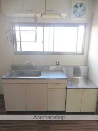 和歌山県和歌山市和佐関戸[3K/50m2]のキッチン
