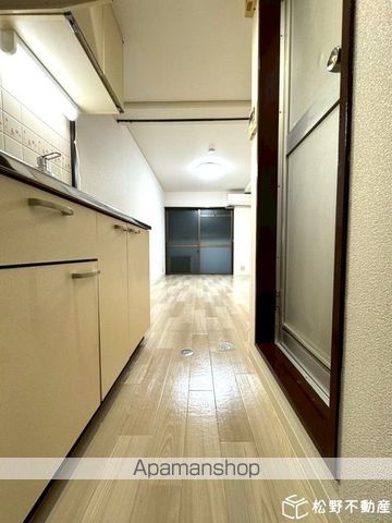 ドルフ3の内装写真