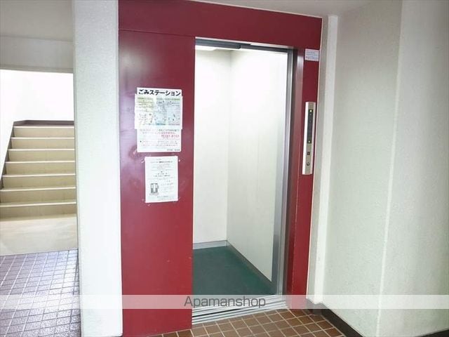 エンドレス三井西岡の内装写真