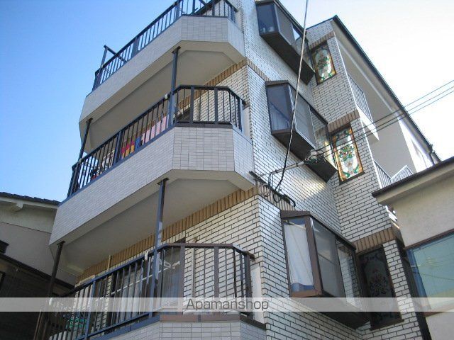 ロイヤル桑原の外観写真