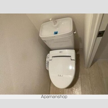 パレ・ホームズ新橋[1LDK/31.31m2]のトイレ