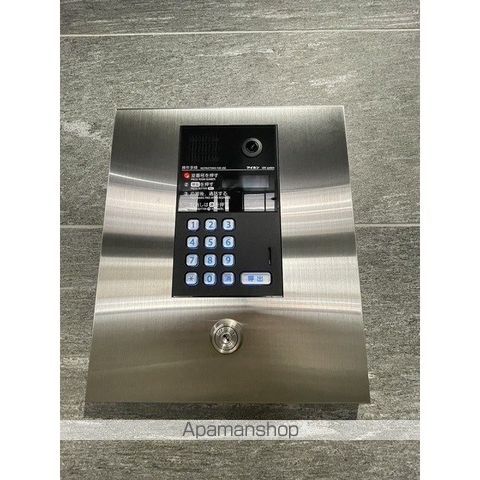 アルファコート西川口27の玄関写真