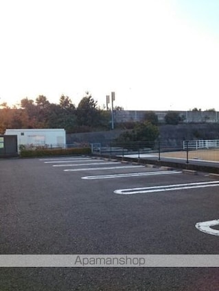 エターナル・パレスＡ[2LDK/53.51m2]の駐車場