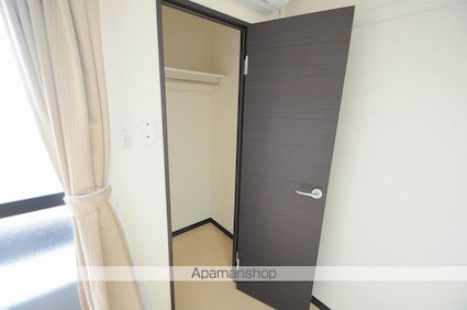 レオネクストオレンジハウス[1K/28.13m2]の収納