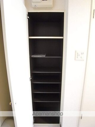 エミネンス聖蹟[1K/20.16m2]の共用部2