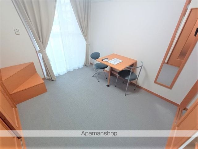 レオパレスセジュール新保の内装写真