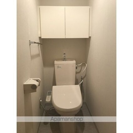 コンフォリアたまプラーザ[1R/26.15m2]のトイレ