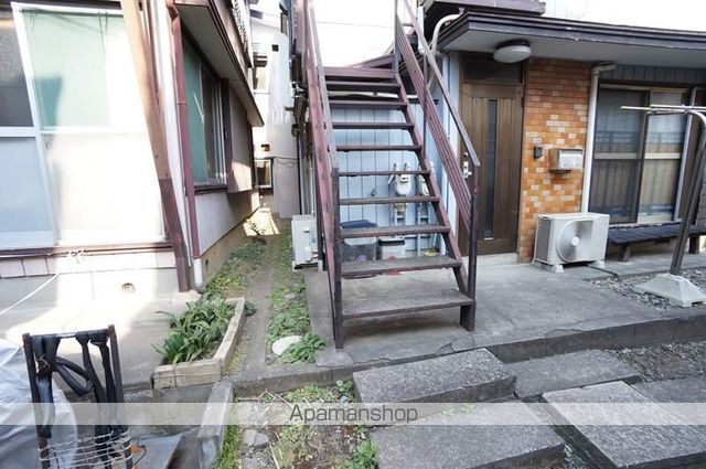 吉野アパートの外観写真