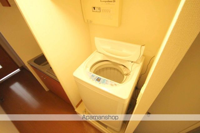 レオパレス小曽根の内装写真