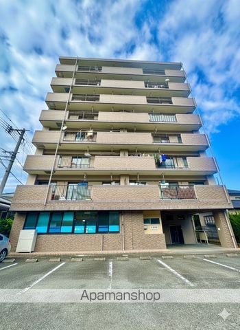 エントラーダ椎迫の外観写真