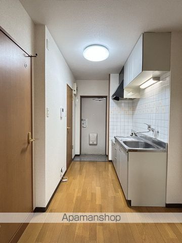 NEWCENTURYの内装写真