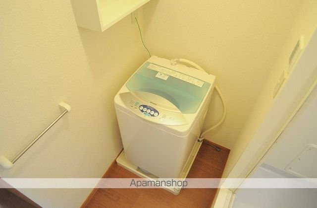 レオパレスフローラ湯築の内装写真