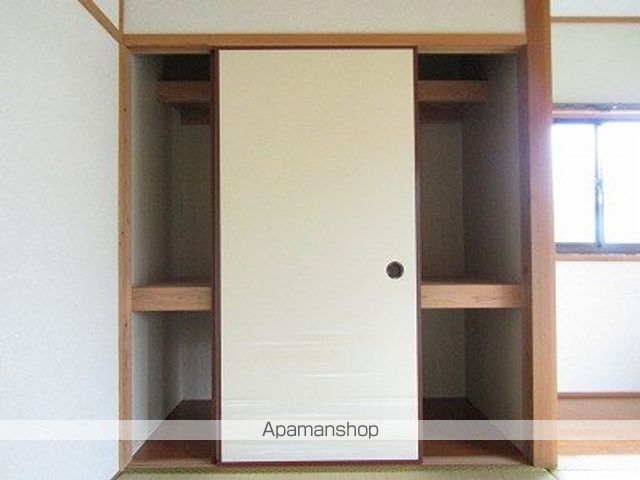 えびの市 1階建 築21年の内装写真