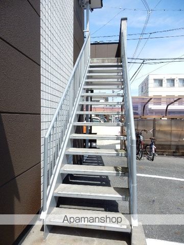 プラドールの外観写真