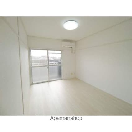 レインボーハウス４号棟[3LDK/63m2]のリビング・居間2