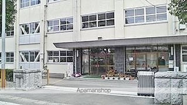 ヴェールメゾンA棟の周辺写真