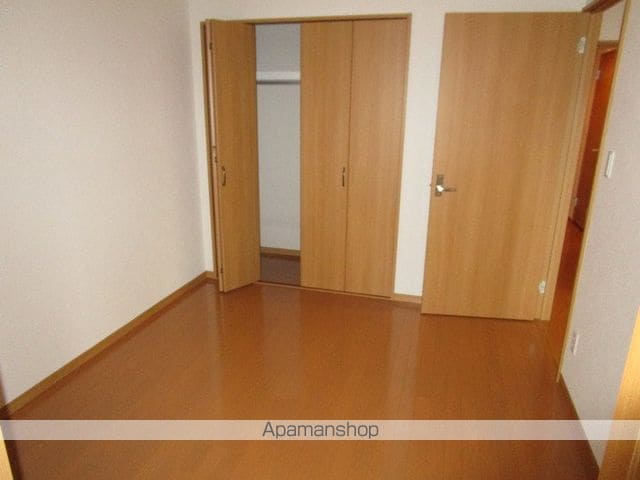 ロイヤルガーデン学園通りIIの内装写真