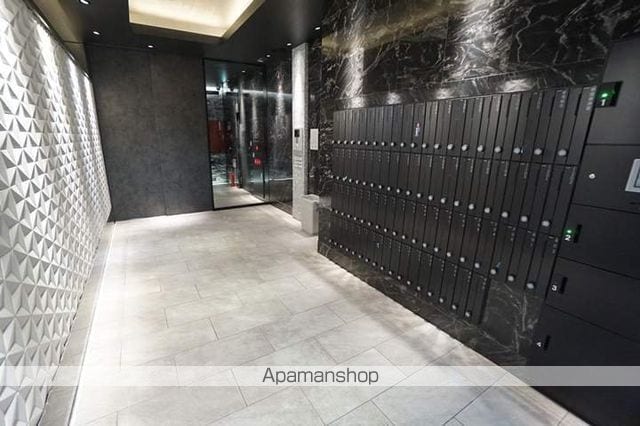 SーRESIDENCE千里丘の内装写真