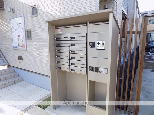 愛知県名古屋市西区中小田井５丁目[1K/23.17m2]のエントランス