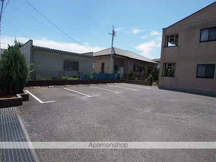 クリアーメゾンＢ・Ｓ[2LDK/54.54m2]の駐車場1