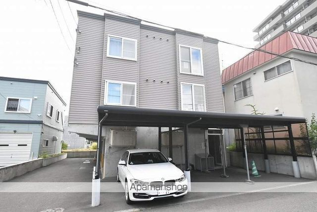 プラザ館 ドーム前Cの外観写真