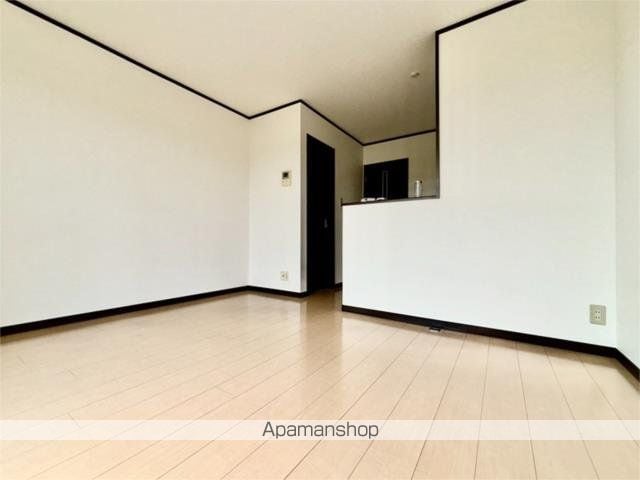 apartment 宮城県亘理郡亘理町逢隈上郡字雁田4-5
地図を見る