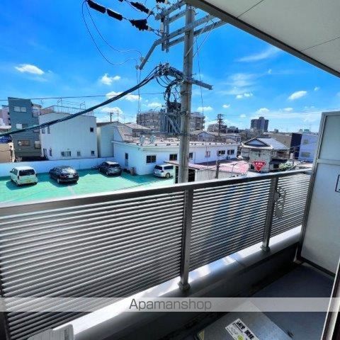 FMAISONLOREVI番館の内装写真