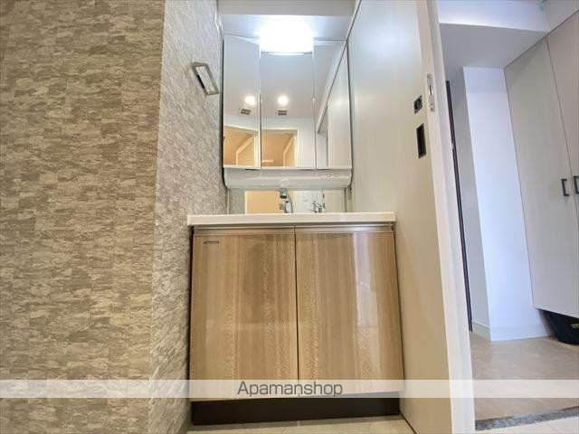 ATTIRANT西三国の内装写真