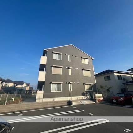 Ｌｙｓ　Ｇｒａｃｉｅｕｘ（リス　グラシュー）[2LDK/58.53m2]の外観5