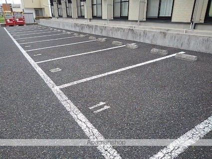 レオパレス小原田Ⅱ[1K/21.81m2]の駐車場