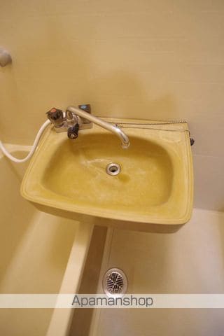 コート新屋敷の内装写真