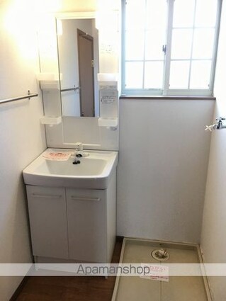 やまなみロイヤルＢ[2DK/46.06m2]の洗面所