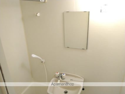 レオパレスシャルマン中野[1K/23.8m2]の洗面所