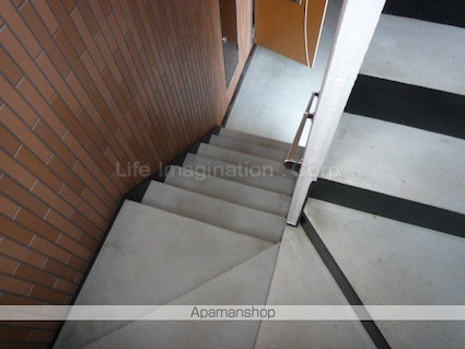 プリウス[1K/27.6m2]の共用部2