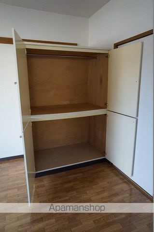 マンションアトラスIの内装写真