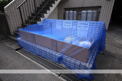 東京都八王子市小宮町[2DK/40m2]の共用部1