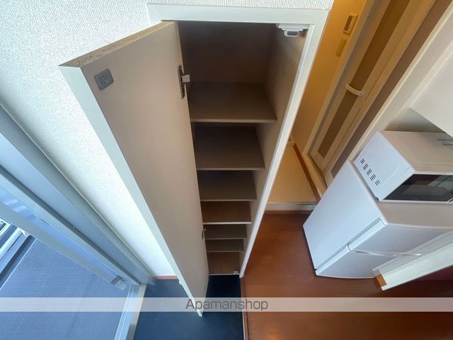 レオパレスフローラルの内装写真